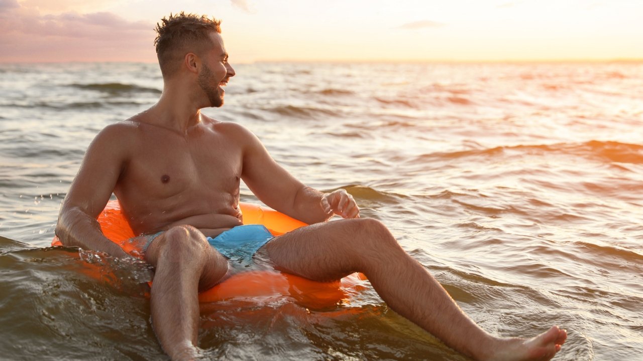 Spiagge gay in Puglia: Tutte le spiagge LGBTQ+ friendly e nudiste dove andare