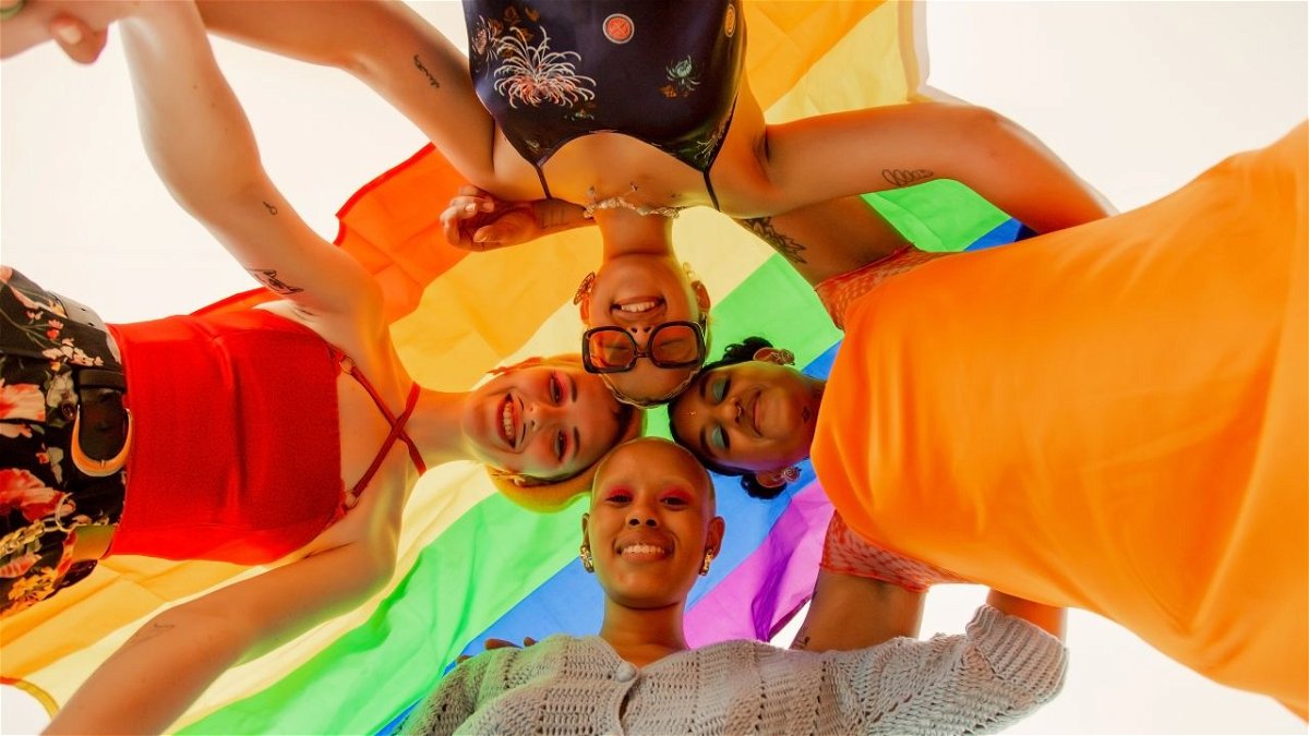 Bologna Pride 2024: Tutto quello da sapere sulla parata arcobaleno di Bologna chiamata Rivolta Pride