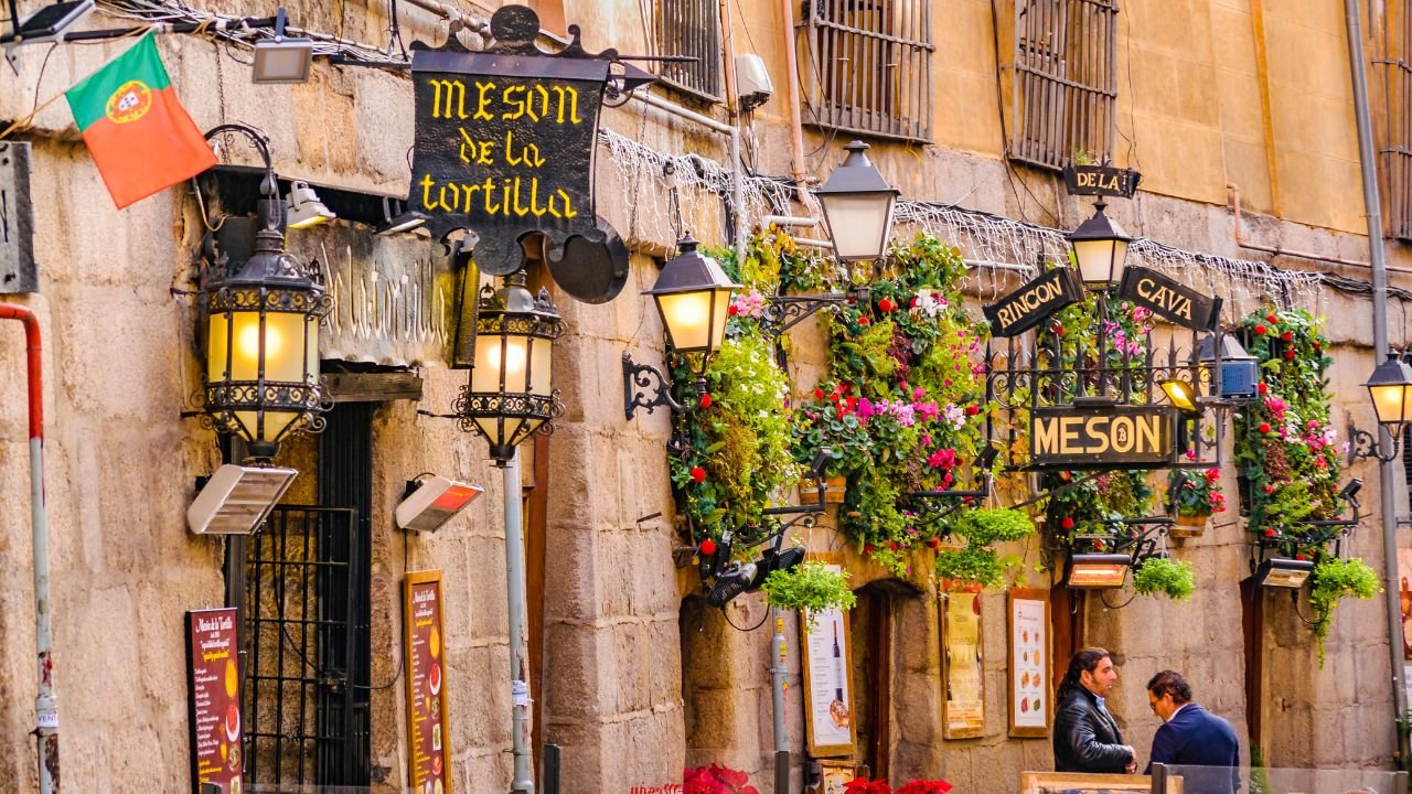 Dove mangiare a Madrid: 20 ristoranti e tapas bar consigliati nella capitale spagnola
