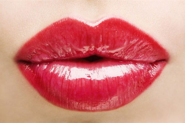 10 rossetti preferiti per l’estate preview