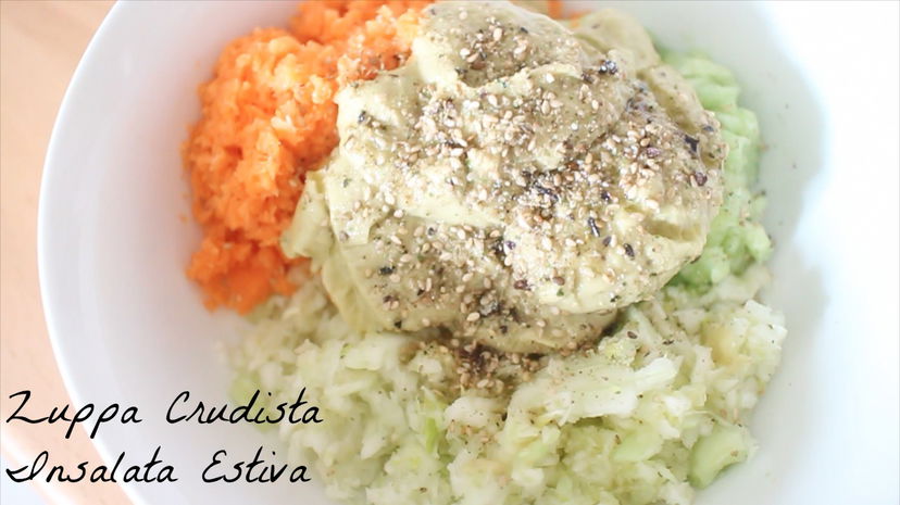 “Zuppa Crudista” con il Frullatore preview