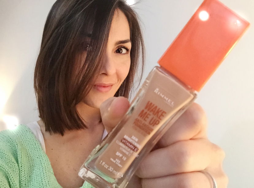 REVIEW Fondotinta Wake Me Up – Rimmel preview
