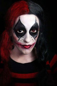 harley-quinn-halloween-makeup