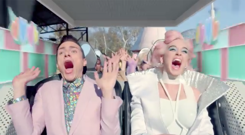 Ecco il video della nuova canzone di Katy Perry, “Chained To The Rhythm”! article-post