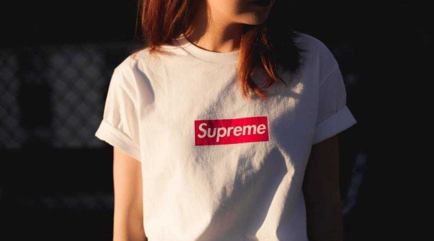 Supreme t-shirt