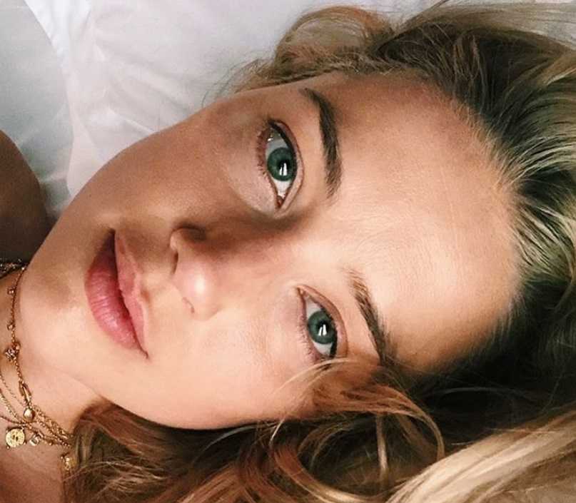 Johnny Depp accusa Amber Heard di aver avuto ménage a trois durante il matrimonio | WEGIRLS article-post