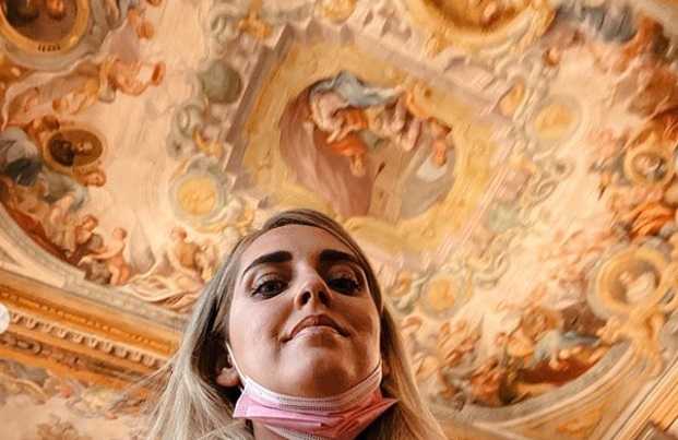 Uffizi, l’effetto Chiara Ferragni: +27% di visitatori giovani dopo la sua visita pubblicizzata | WEGIRLS article-post